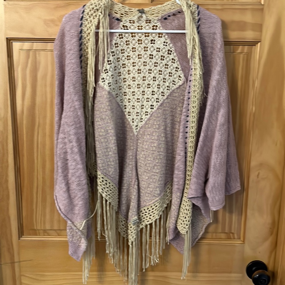 Buckle Large Cardigan with long tassels